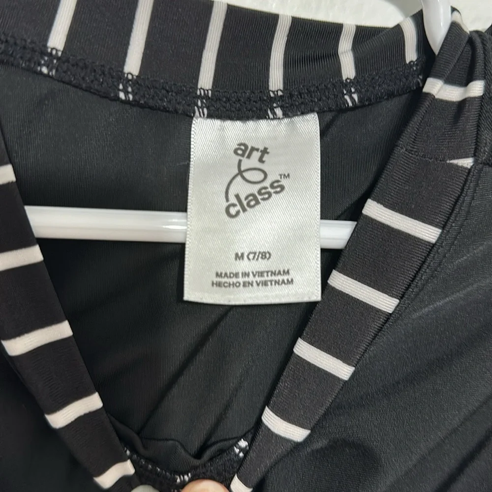 ART CLASS crop top swim shirt​​​